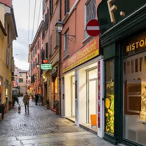  Gasthof Fusari A Piazza Maggiore By Wonderful Italy Italien