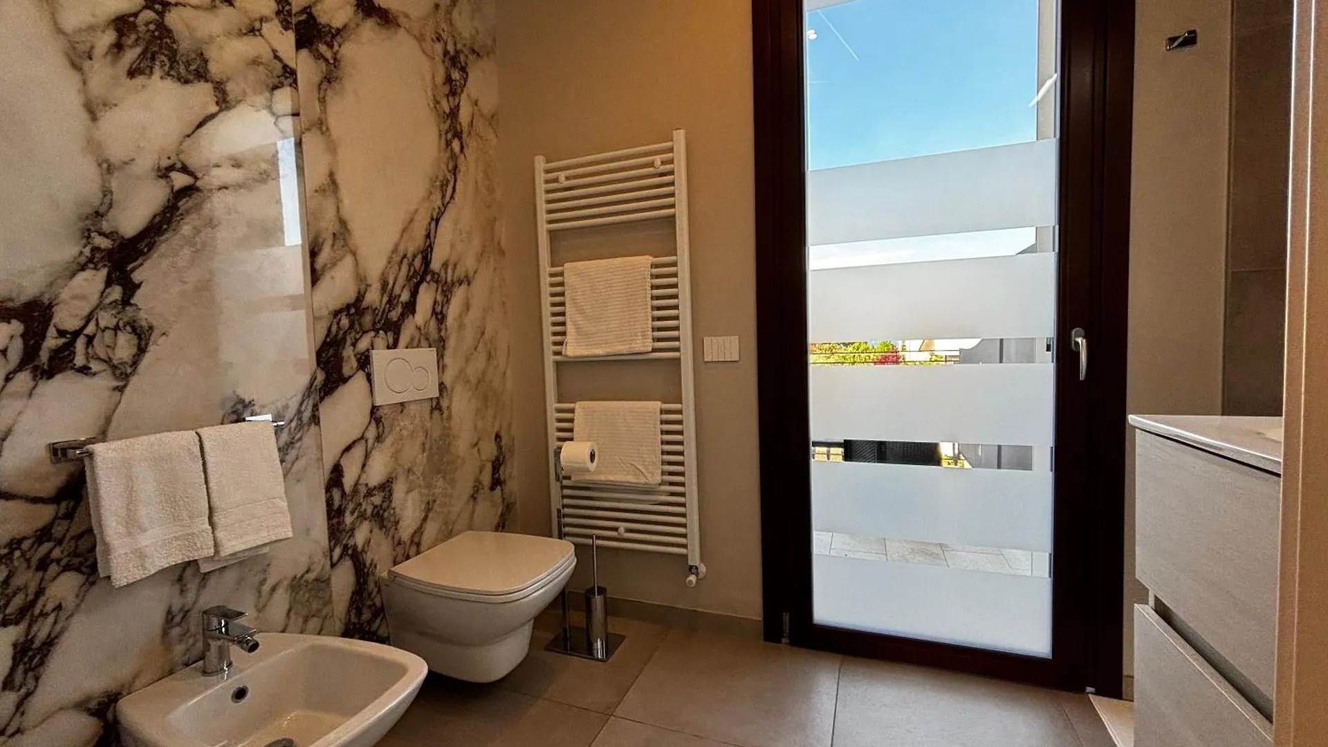 Bed & Breakfast Villa Elena Desenzano del Garda Italië