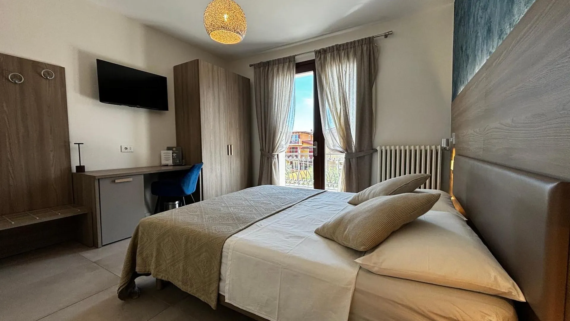 Villa Elena Desenzano del Garda Bed & Breakfast